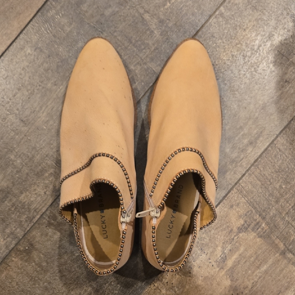 Lucky Brand Tan Women's Ankle Boots. NEW!